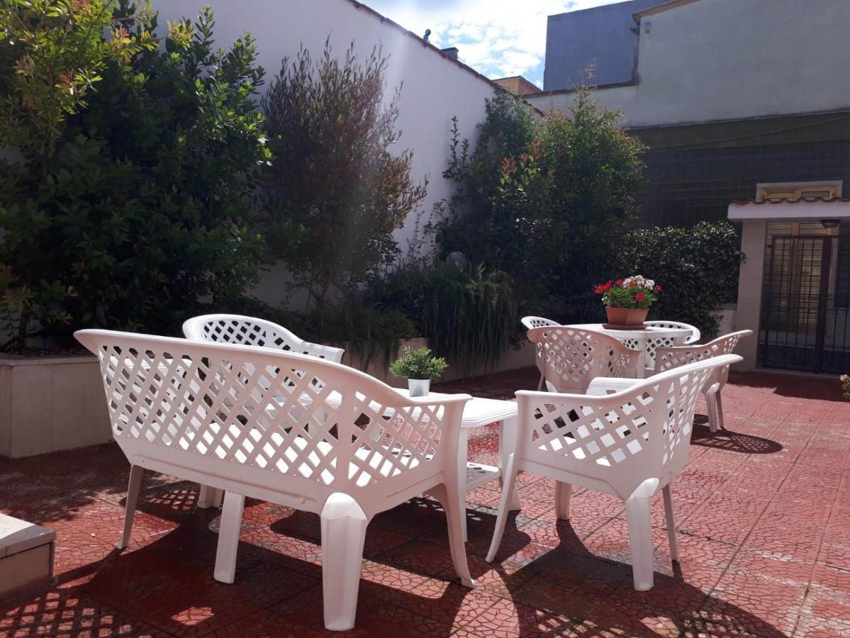 Il Giardino Di Niu Acomodação com café da manhã Palombaio Exterior foto